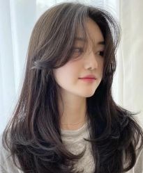 -镁连社·美联社