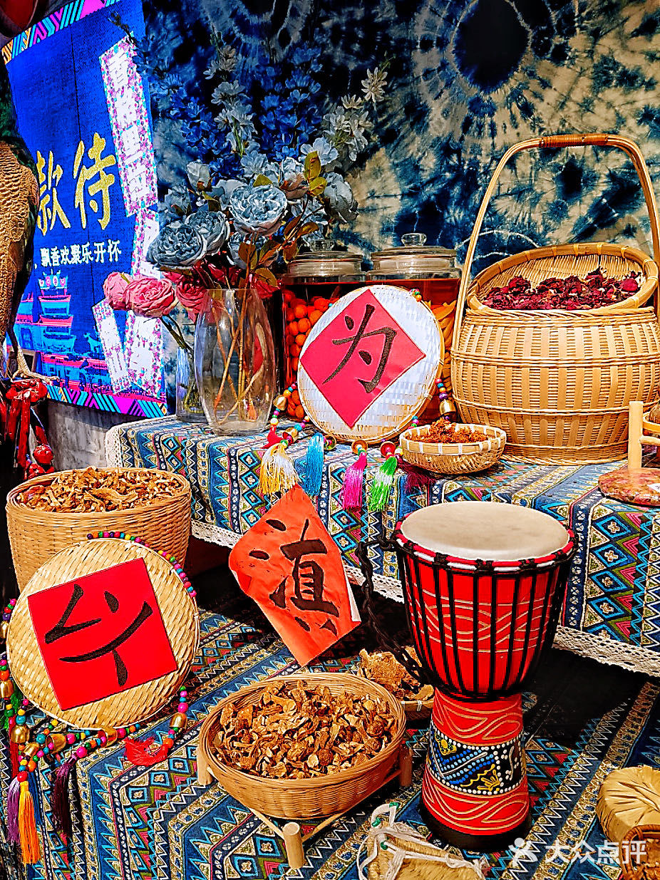 在北京吃云南酸菜火锅我只吃洱火