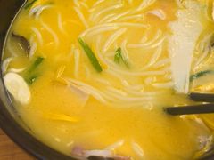 -桥香园过桥米线(国贸店)