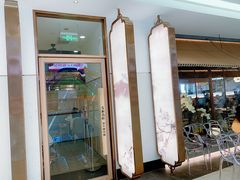 门面-左庭右院鲜牛肉火锅(浦江欢乐颂店)