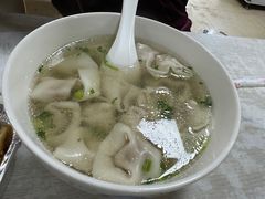 -周震馄饨