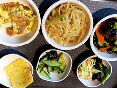 -一两饭川味素食餐厅
