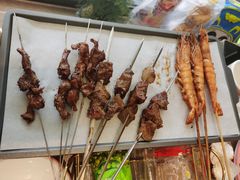 -街角等你.大连海鲜烧烤.经典铁板海鲜串(西安路店)