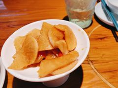 -菌自由丨野生菌火锅特色庭院餐厅(丽江古城店)