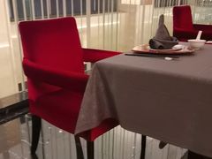 -粤尚腾香居中餐厅(首都机场希尔顿店)