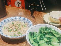 -八碗湘长沙市井菜(坡子街店)