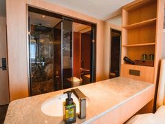 -爱舍海岸酒店(香港中路五四广场店)