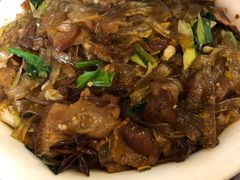 猪肉撬粉条-二楼餐厅
