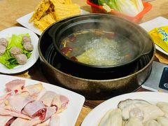 -濠轩阁特色生蚝火锅总店