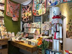 -恋物百货商店(华侨城店)