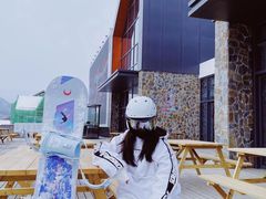 -鳌山滑雪度假区