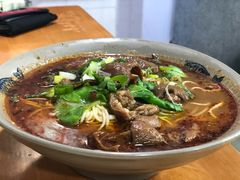 -丁丁猫重庆小面(徐州路店)