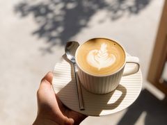 茉莉小白-素咫咖啡CLIFEROSE