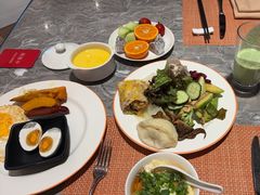 -松咖啡自助餐厅·松北香格里拉