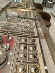 -世纪缘珠宝(贵和领秀城店)