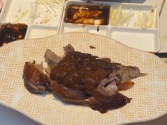 -阿瓦山寨·湘菜现炒·剁椒鱼头王(咸阳总店)