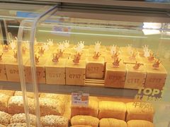 特浓牛奶吐司-红星前进面包牛奶公司(君太店)