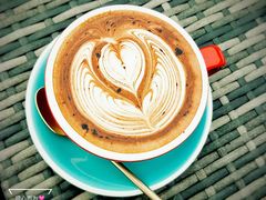 -UNI UNI(环亚凯瑟琳店)