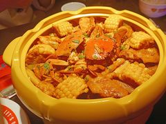 -多嘴超级肉蟹煲(杉杉国潮主题店)