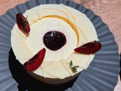 -潮一不贰·法式甜品·生日蛋糕·西式简餐(外滩店)