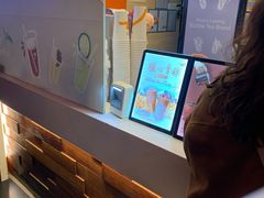 -CoCo都可(光谷天地店)