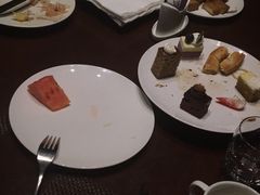 -唐拉雅秀酒店-西锦汇空中BBQ·思创餐厅