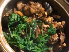 -食爺炭炉鸡煲·烧烤