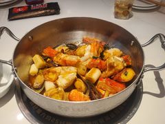 -七欣天香辣蟹火锅(闵行浦江欢乐颂店)