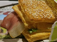 培根粒厚蛋烧帕尼尼咖啡-肯德基(安定门店)