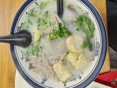 -鸭小妹鸭血粉丝(老门东店)