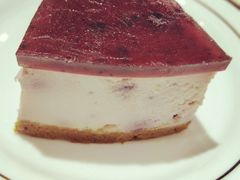 -金私燕鲜炖燕窝(万达店)