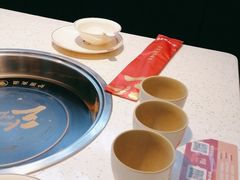 -三人行骨头王火锅(长寿店)