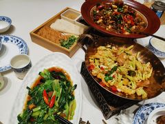 干锅花菜-大张烙馍村·美食地标(泉山店)