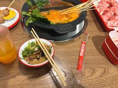 -言玖鲜火锅串串披萨自助(益田假日店)