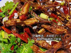 -超越海鲜屋(飞龙物业店)