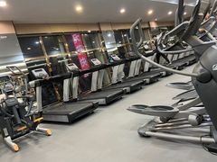 -金摩尔健身游泳(万象城鼎丰大厦店)