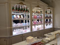 -Angelina(老佛爷店)