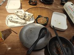 -天成·潮州牛肉脆肉鱼生蚝自助火锅