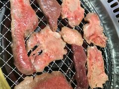 -黑牛の場烤肉(摩天活力城店)
