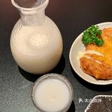 想了几天的脑花榴莲鹅肝寿司🍣昨晚上吃到了[调皮]