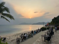 -三亚艾迪逊酒店·海滩烧烤 BARBACOA·现场乐队·浪漫晚餐·烧烤海鲜