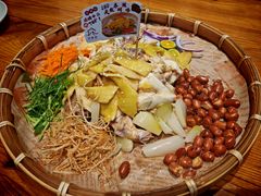 筲箕黄金捞鸡-花溪雨·森林餐厅(石基店)
