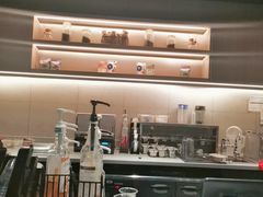 -瑞幸咖啡(巴黎春天陕西路店)
