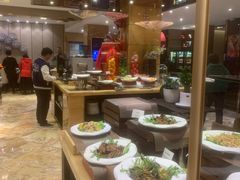 -上海皇廷花园酒店·西餐厅·自助餐