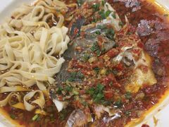 -湖南人家湘菜馆(镇江路店)