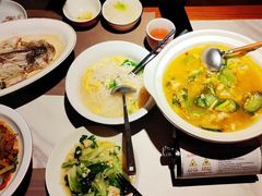 -湘西小馆(滨河路店)