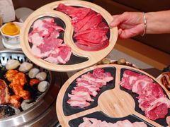-黑金·寻焰自助百汇·烤肉·火锅(中街店)