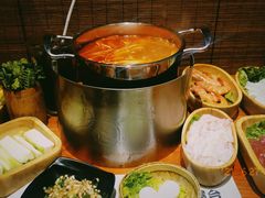 -独食火锅·半米屋台(直营总店)