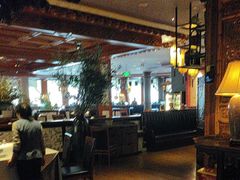 -八府香鸭·啫啫煲(华山路店)