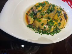 -魏铭鱼头捞饭(晋阳路店)